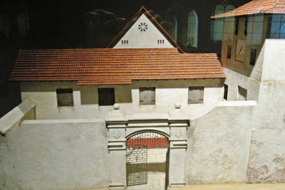 Paradesi Synagogue (7).jpg